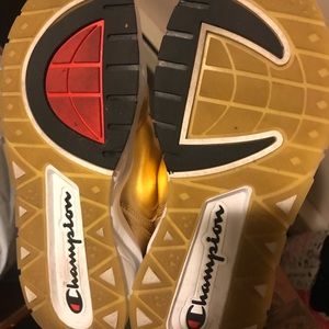 Meet your Posher, Luis